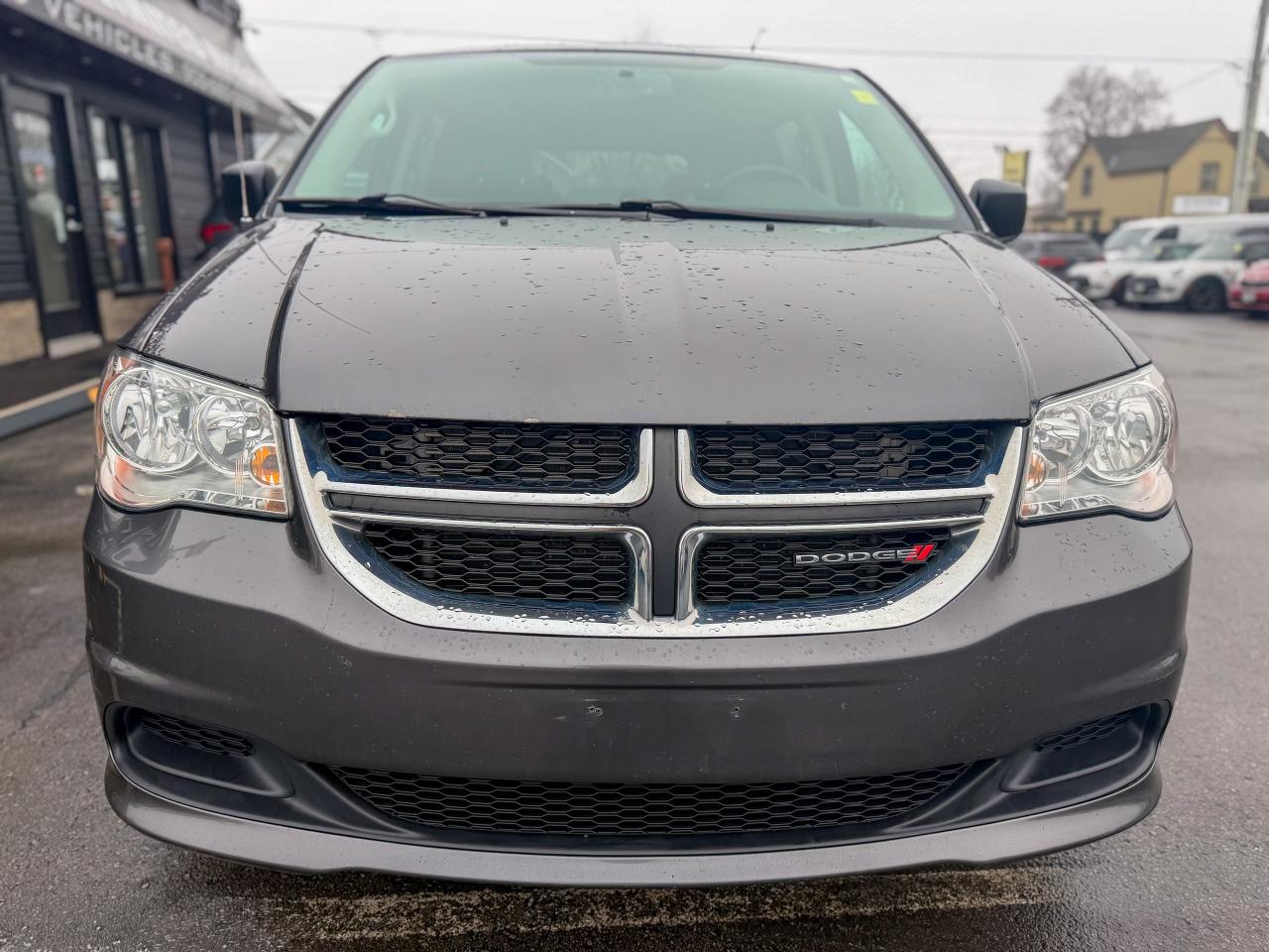 2017 Dodge Grand Caravan SXT/DVD PLAYER/CAMERA/STOW'N GO/NO ACCIDENTS/3.6L Photo