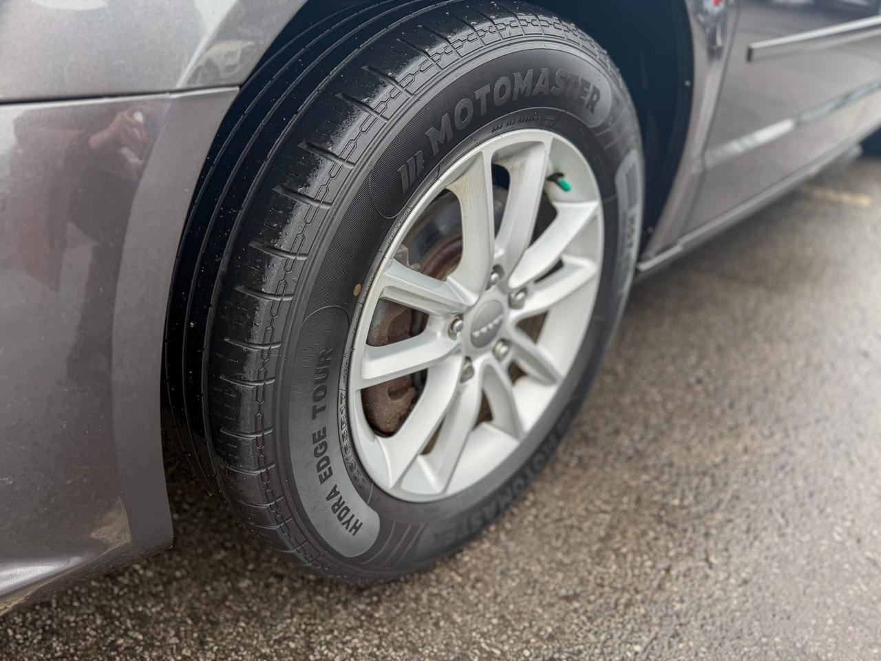 2017 Dodge Grand Caravan SXT/DVD PLAYER/CAMERA/STOW'N GO/NO ACCIDENTS/3.6L Photo