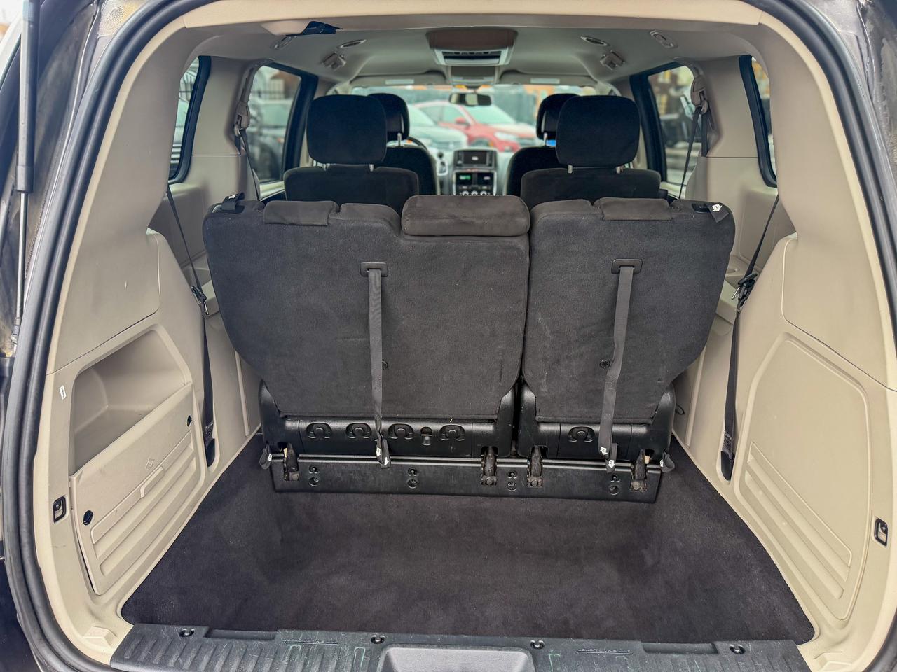 2017 Dodge Grand Caravan SXT/DVD PLAYER/CAMERA/STOW'N GO/NO ACCIDENTS/3.6L Photo