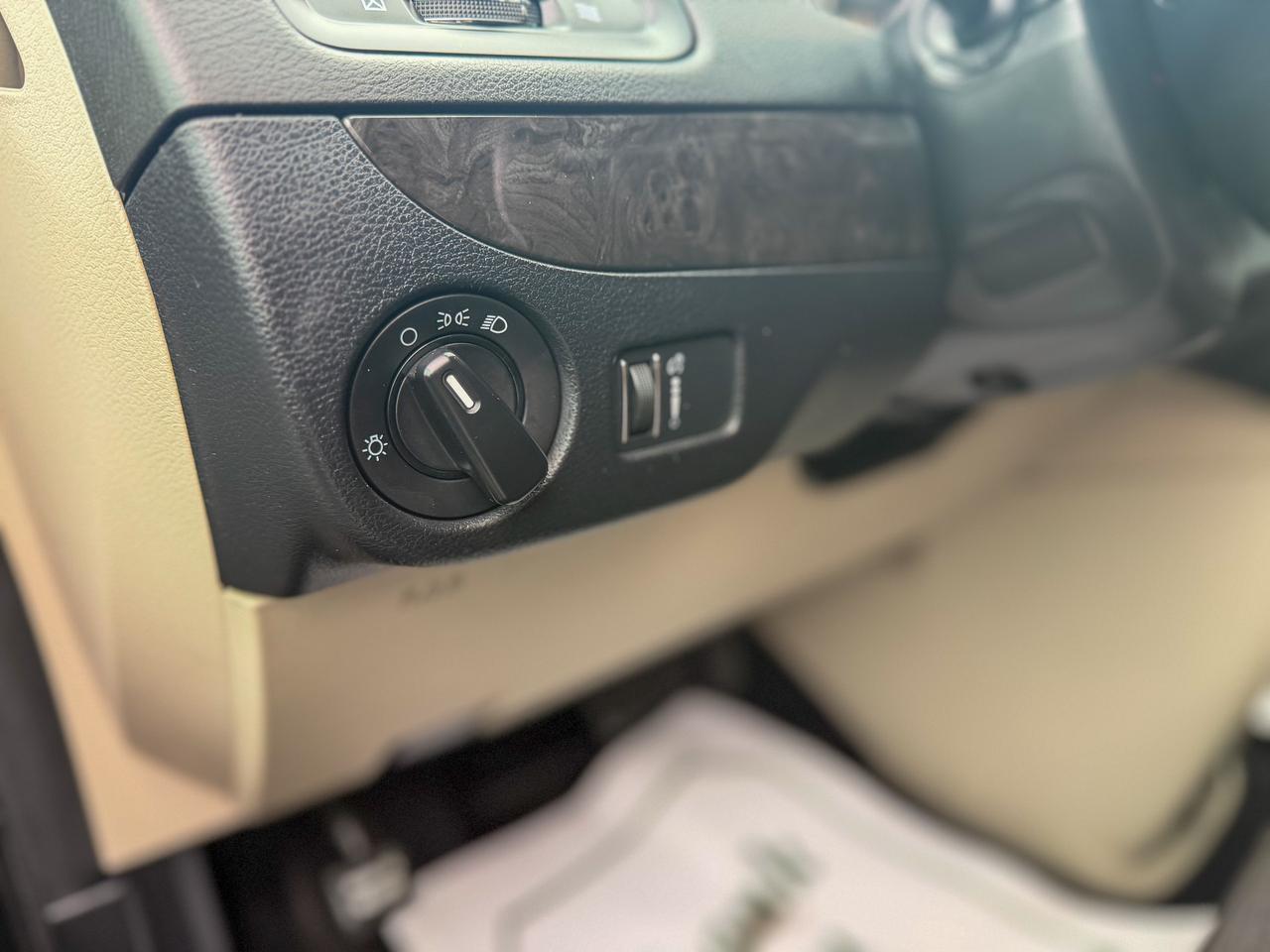 2017 Dodge Grand Caravan SXT/DVD PLAYER/CAMERA/STOW'N GO/NO ACCIDENTS/3.6L Photo