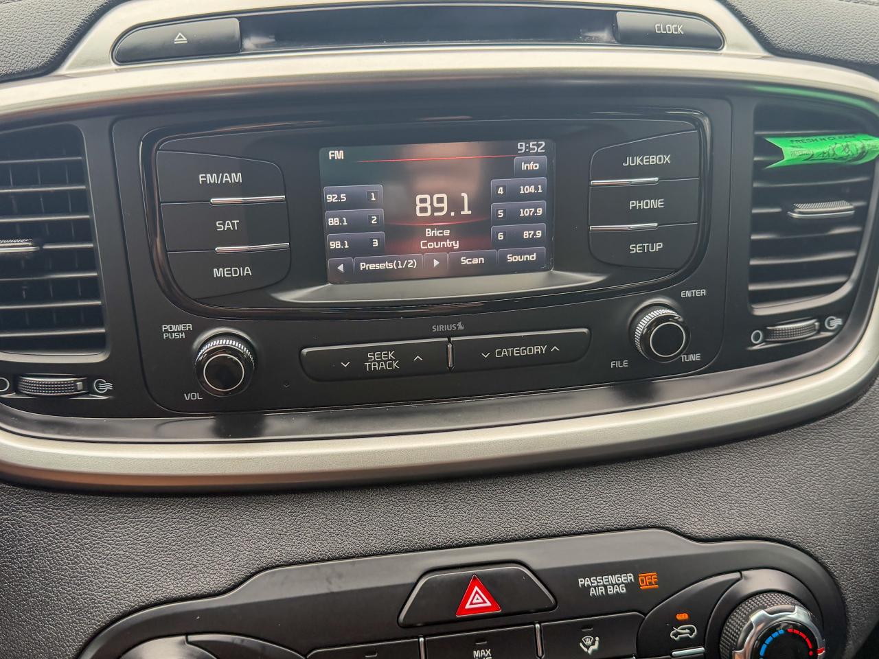 2018 Kia Sorento LX-AWD/CAMERA/LOW KM/NO ACCIDENTS/2.4L/BLUETOOTH Photo