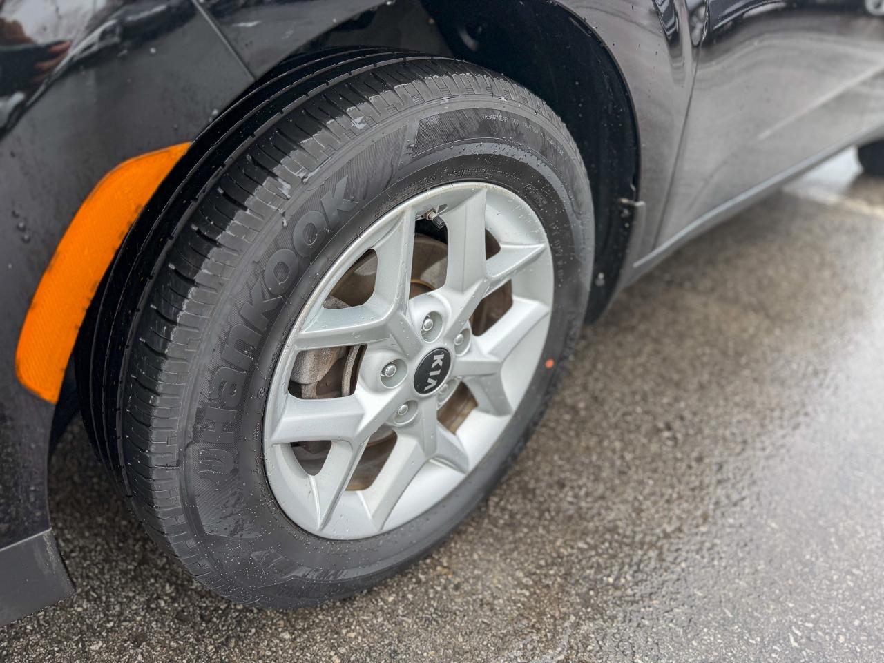 2021 Kia Soul EX/BSM/LANE ASSIST/CAMERA/2L/LOW KM/APPLE CARPLAY Photo