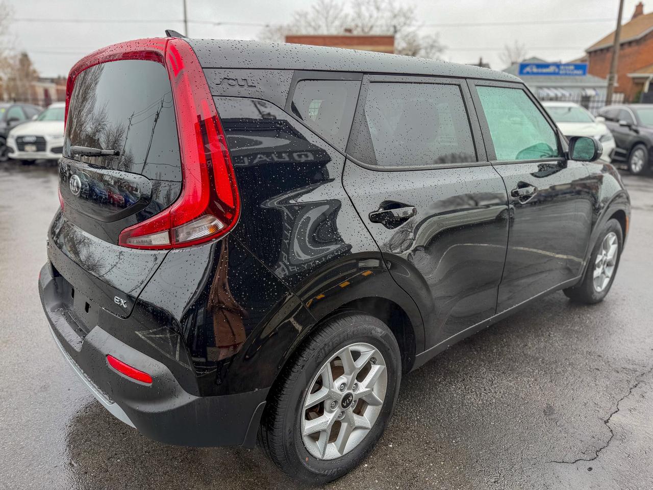 2021 Kia Soul EX/BSM/LANE ASSIST/CAMERA/2L/LOW KM/APPLE CARPLAY Photo