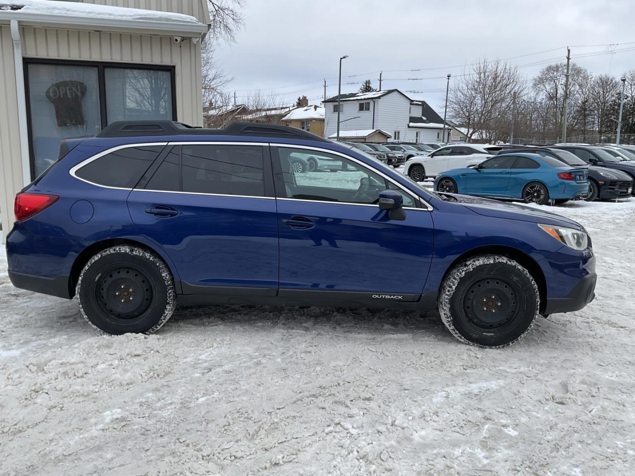 2016 Subaru Outback 3.6R Limited W/Tech Pkg - LTHR! NAV! BACK-UP CAM! Photo