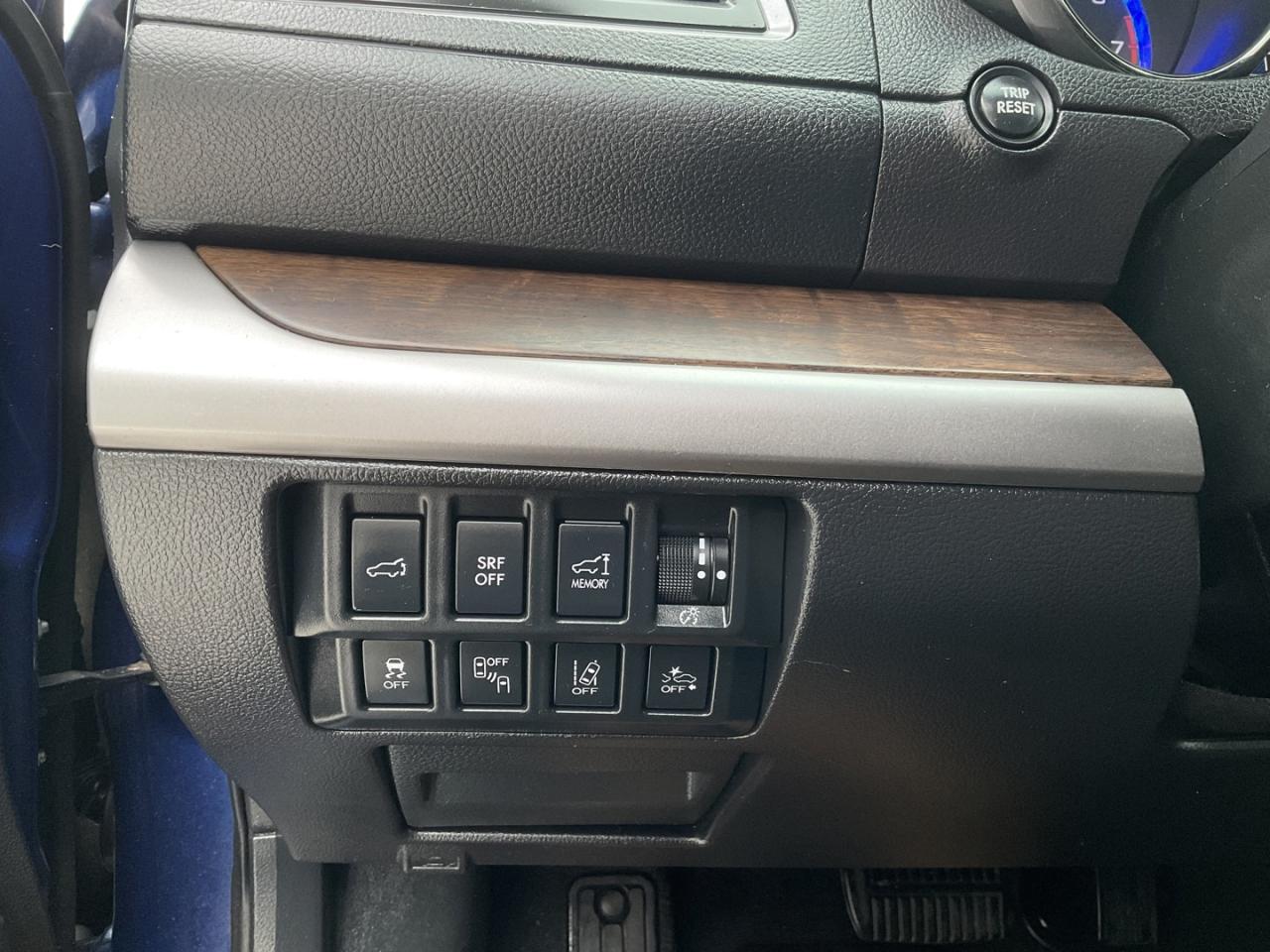 2016 Subaru Outback 3.6R Limited W/Tech Pkg - LTHR! NAV! BACK-UP CAM! Photo