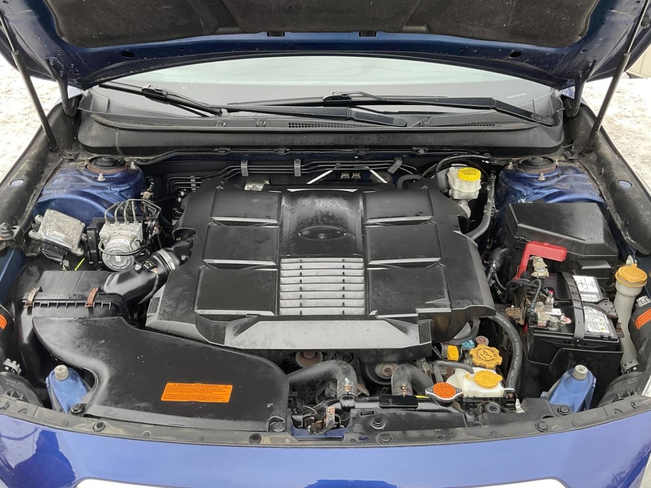 2016 Subaru Outback 3.6R Limited W/Tech Pkg - LTHR! NAV! BACK-UP CAM! Photo