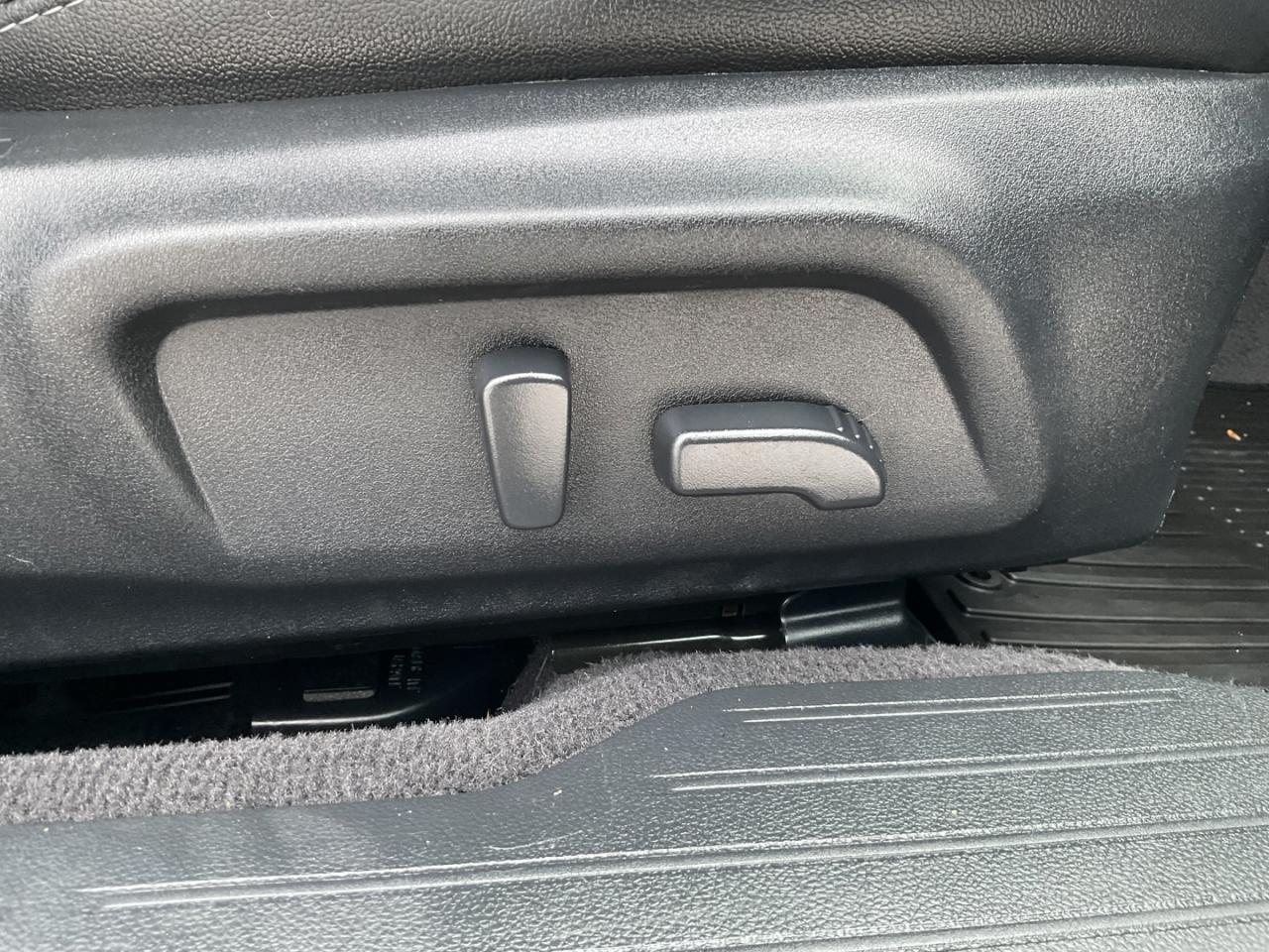 2016 Subaru Outback 3.6R Limited W/Tech Pkg - LTHR! NAV! BACK-UP CAM! Photo