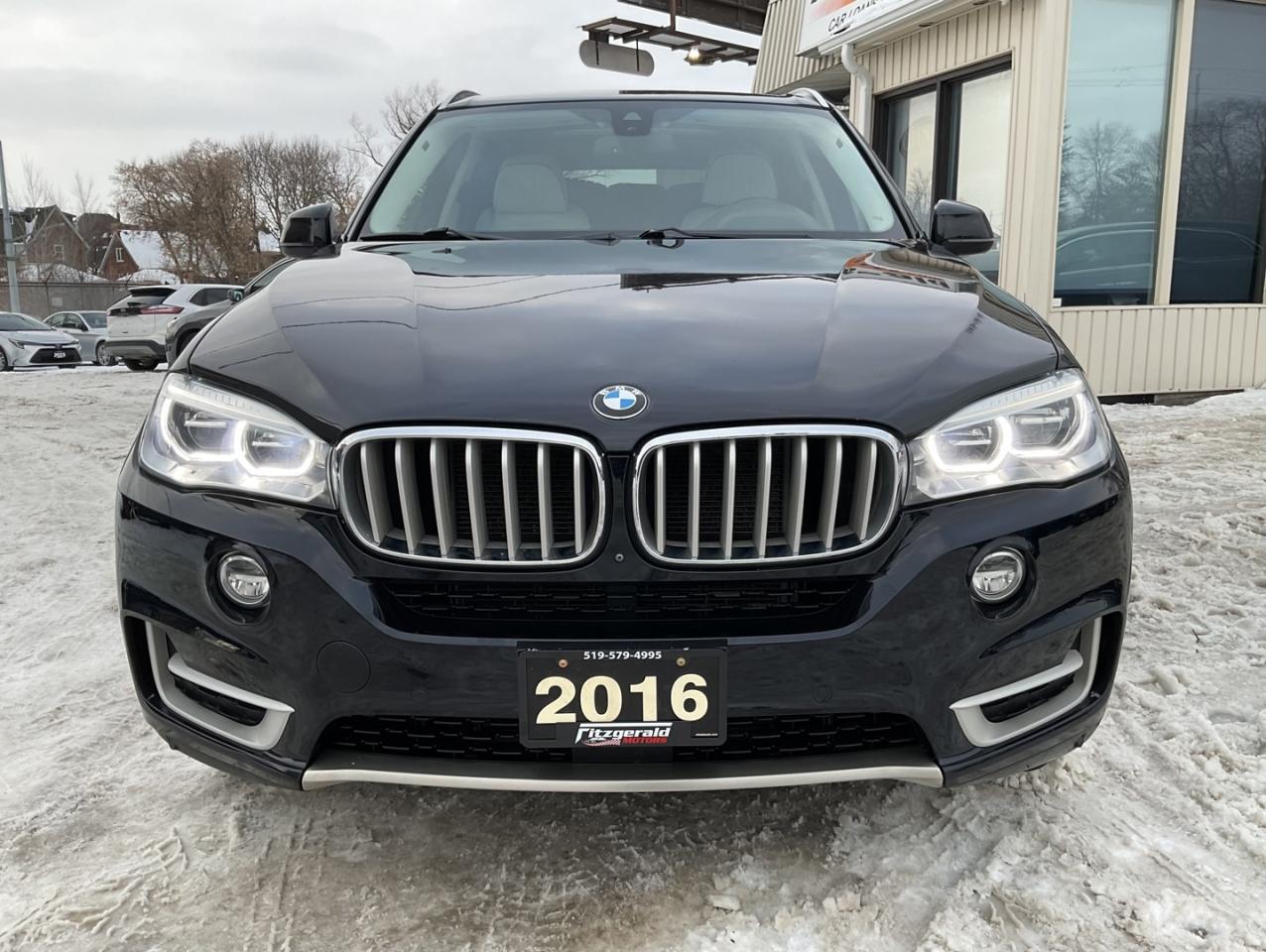 2016 BMW X5 xDrive35i - INDVIDUAL PKG! HUD! NAV! BACK-UP CAM! Photo
