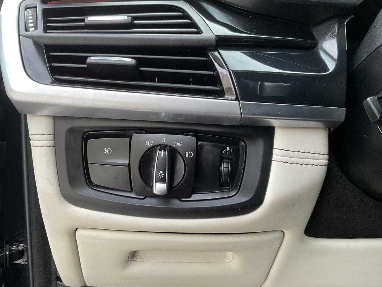 2016 BMW X5 xDrive35i - INDVIDUAL PKG! HUD! NAV! BACK-UP CAM! Photo