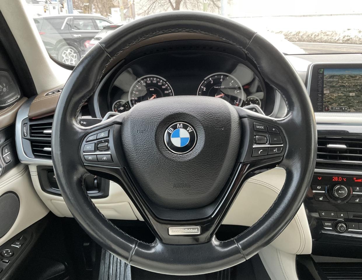 2016 BMW X5 xDrive35i - INDVIDUAL PKG! HUD! NAV! BACK-UP CAM! Photo