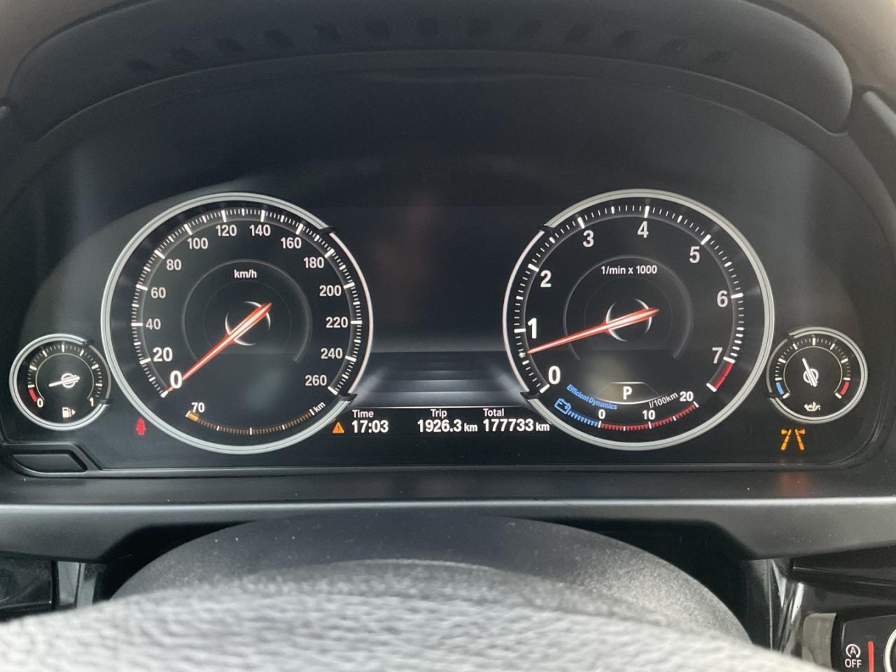 2016 BMW X5 xDrive35i - INDVIDUAL PKG! HUD! NAV! BACK-UP CAM! Photo