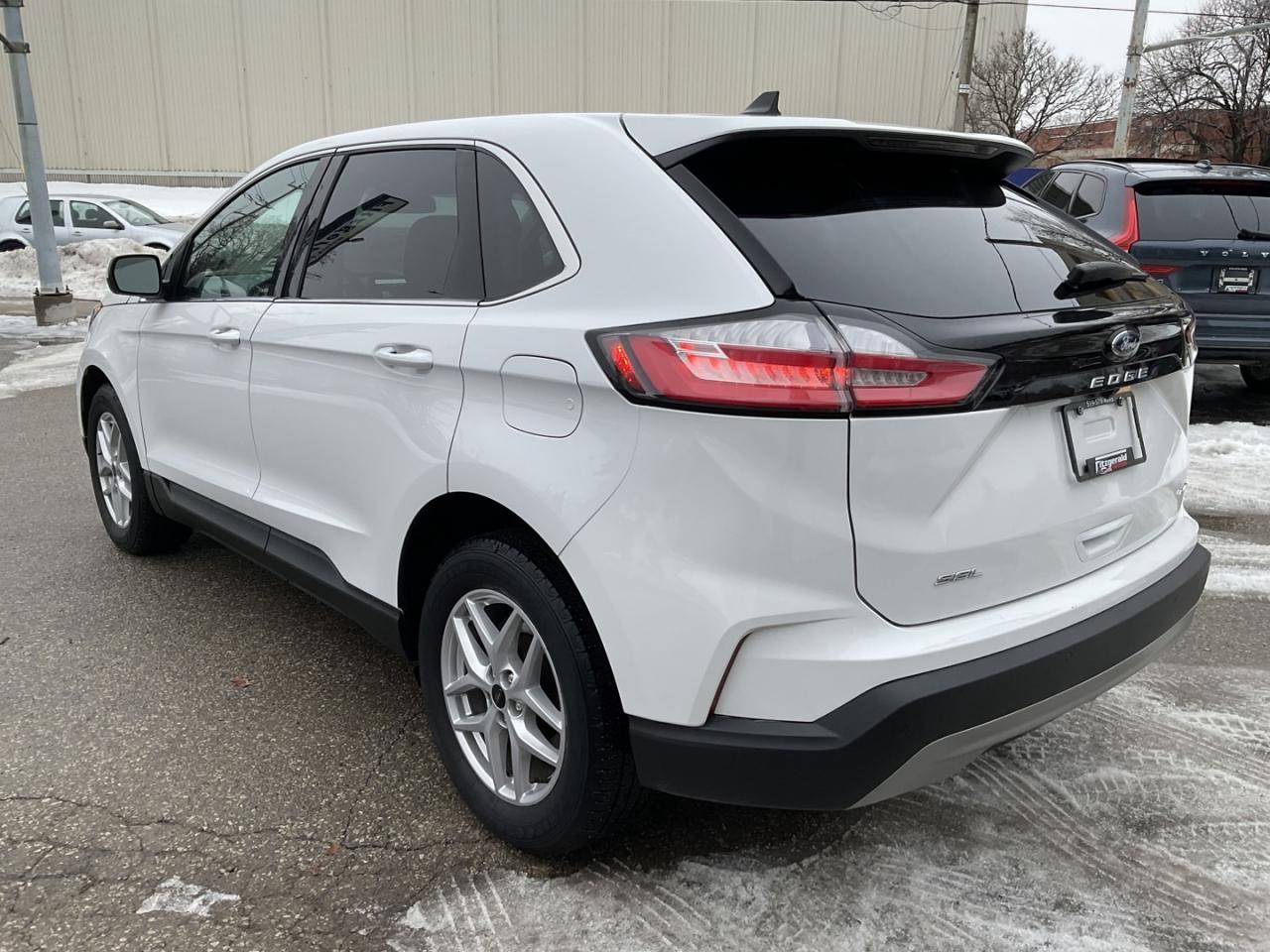 2023 Ford Edge SEL AWD - CAR PLAY! BACK-UP CAM! BSM! REMOTE START Photo