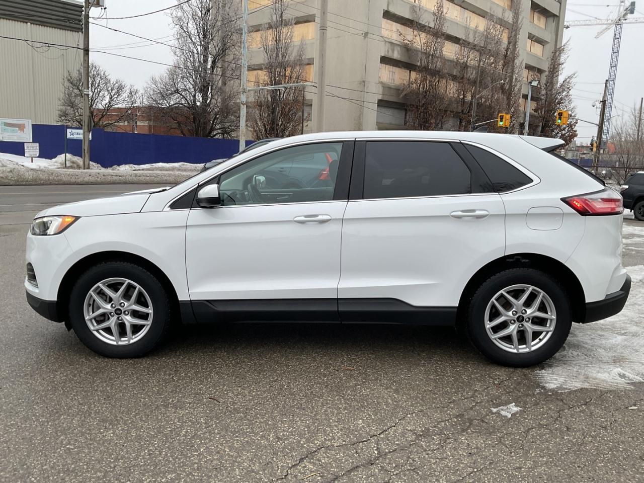 2023 Ford Edge SEL AWD - CAR PLAY! BACK-UP CAM! BSM! REMOTE START Photo