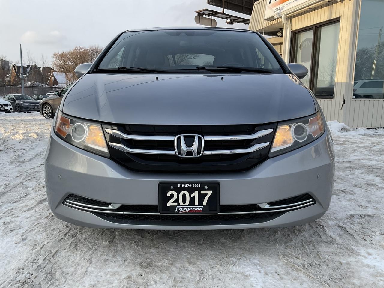 2017 Honda Odyssey EX-L w/Navigation - LTHR! DVD! BACK-UP/BLIND-SPOT Photo