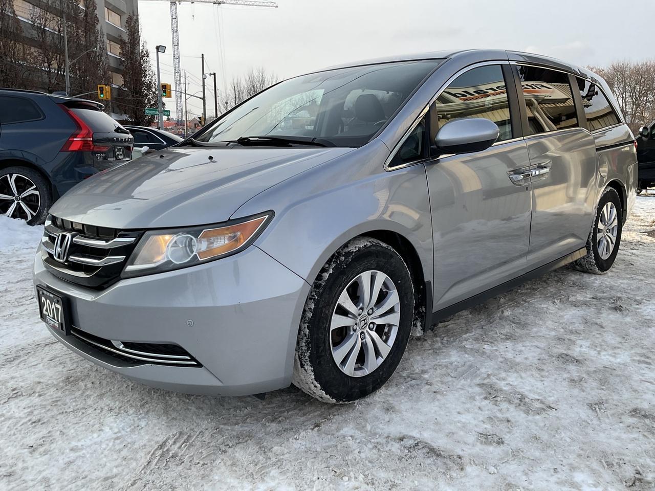 2017 Honda Odyssey EX-L w/Navigation - LTHR! DVD! BACK-UP/BLIND-SPOT Photo2