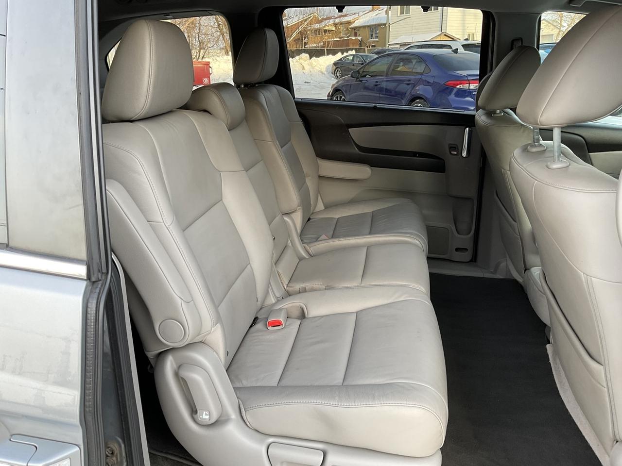 2017 Honda Odyssey EX-L w/Navigation - LTHR! DVD! BACK-UP/BLIND-SPOT Photo