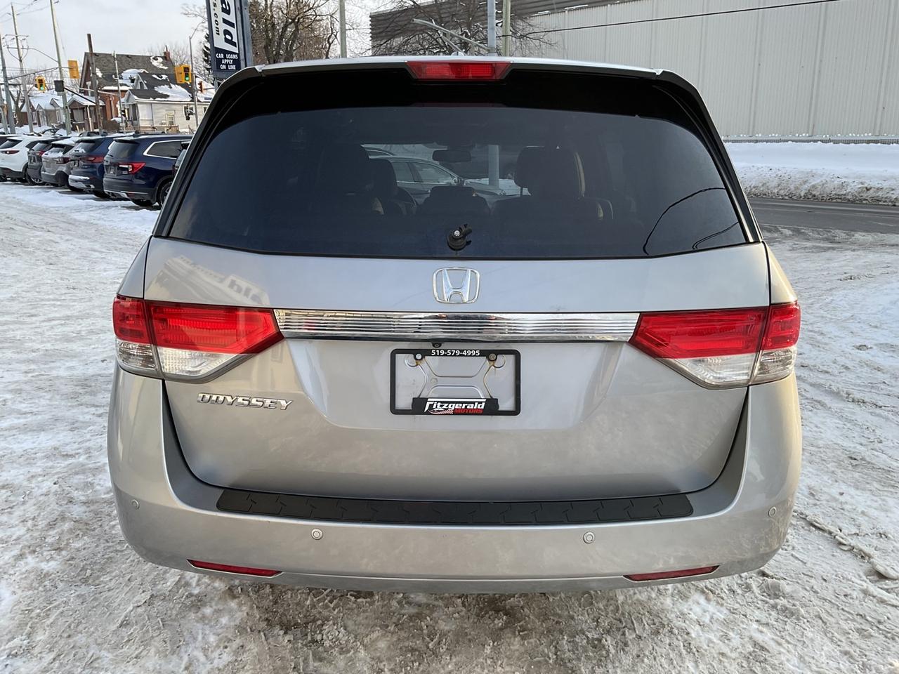 2017 Honda Odyssey EX-L w/Navigation - LTHR! DVD! BACK-UP/BLIND-SPOT Photo