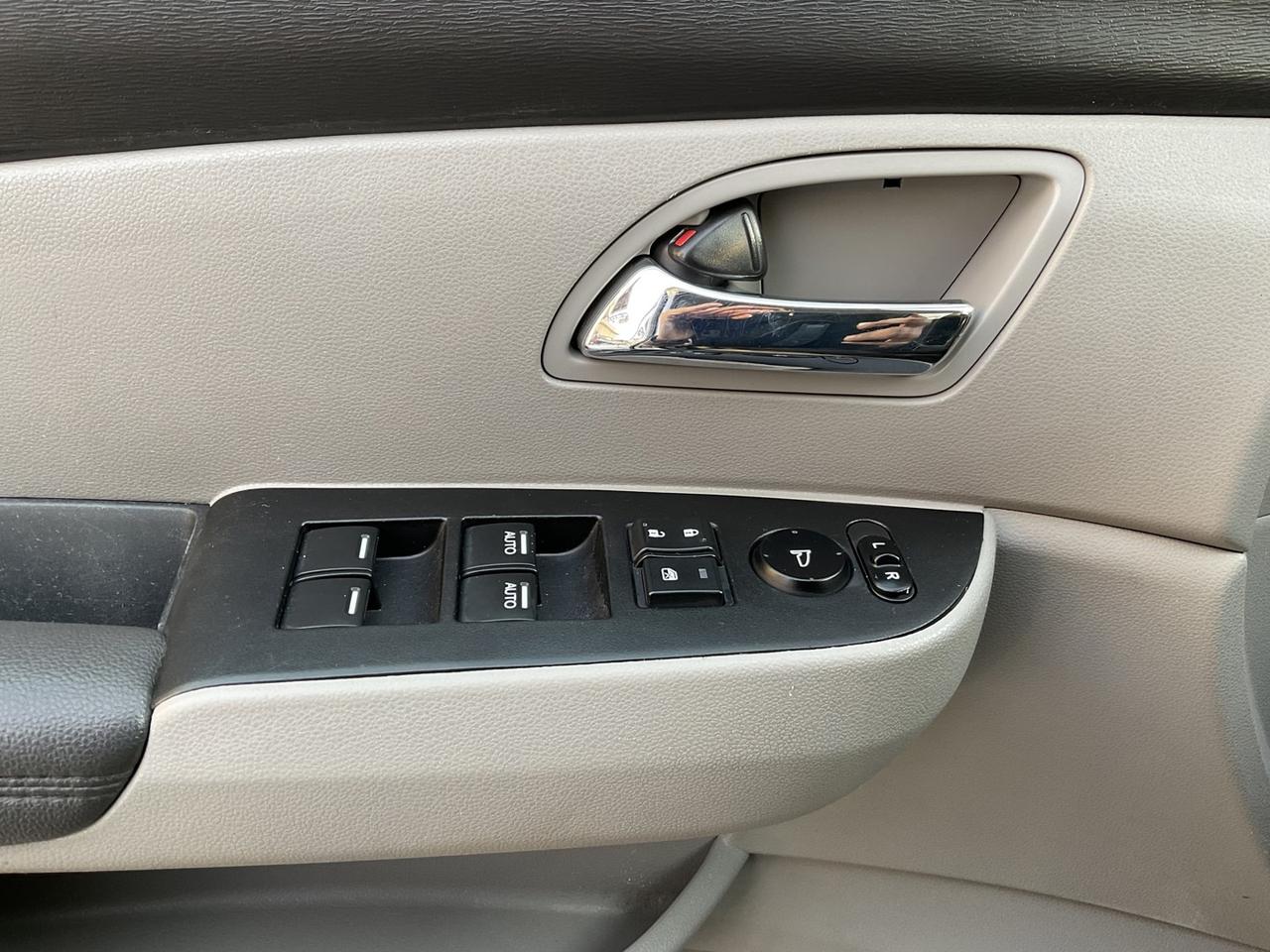 2017 Honda Odyssey EX-L w/Navigation - LTHR! DVD! BACK-UP/BLIND-SPOT Photo