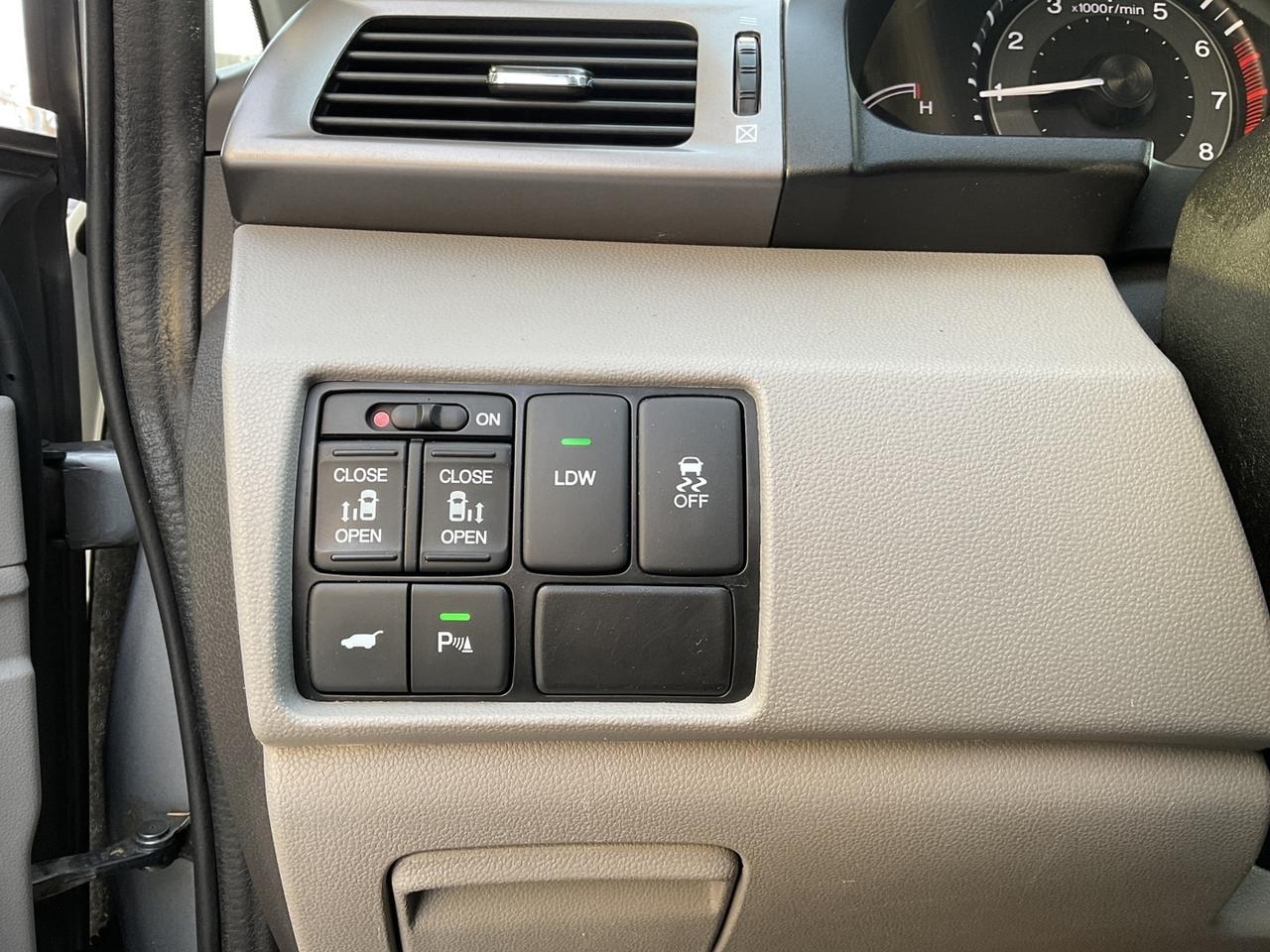 2017 Honda Odyssey EX-L w/Navigation - LTHR! DVD! BACK-UP/BLIND-SPOT Photo