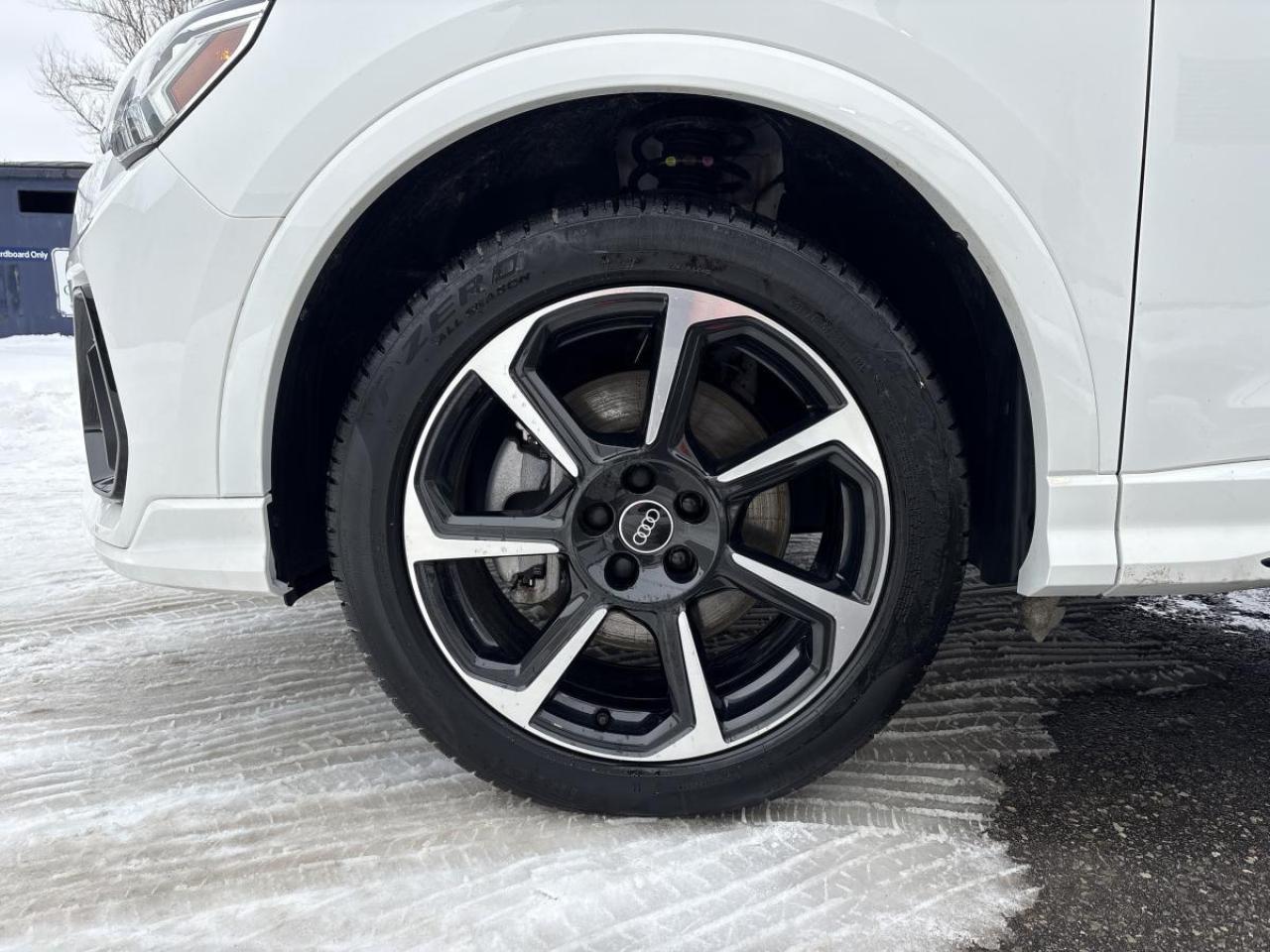 2022 Audi Q3 Progressiv Photo