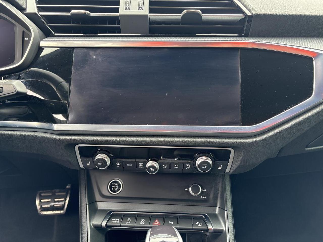 2022 Audi Q3 Progressiv Photo