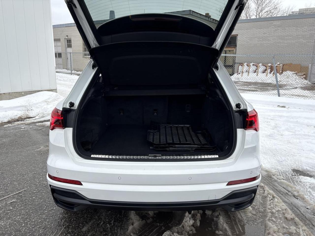 2022 Audi Q3 Progressiv Photo