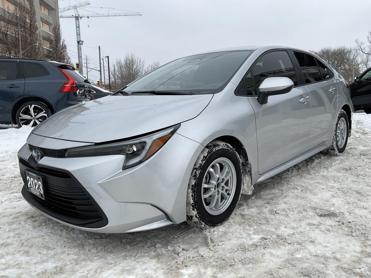 2023 Toyota Corolla Hybrid LE - ALLOYS! CAR PLAY! BACK-UP CAM! BSM! SA Photo