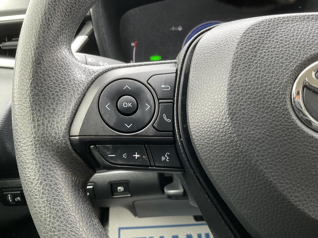 2023 Toyota Corolla Hybrid LE - ALLOYS! CAR PLAY! BACK-UP CAM! BSM! SA Photo