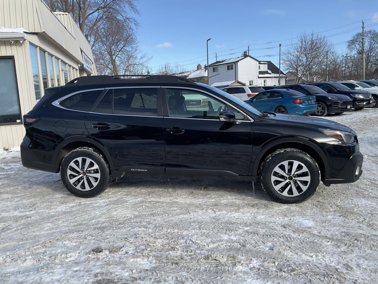 2022 Subaru Outback Touring - EYE SIGHT! BACK-UP CAM! BSM! SUNROOF! Photo