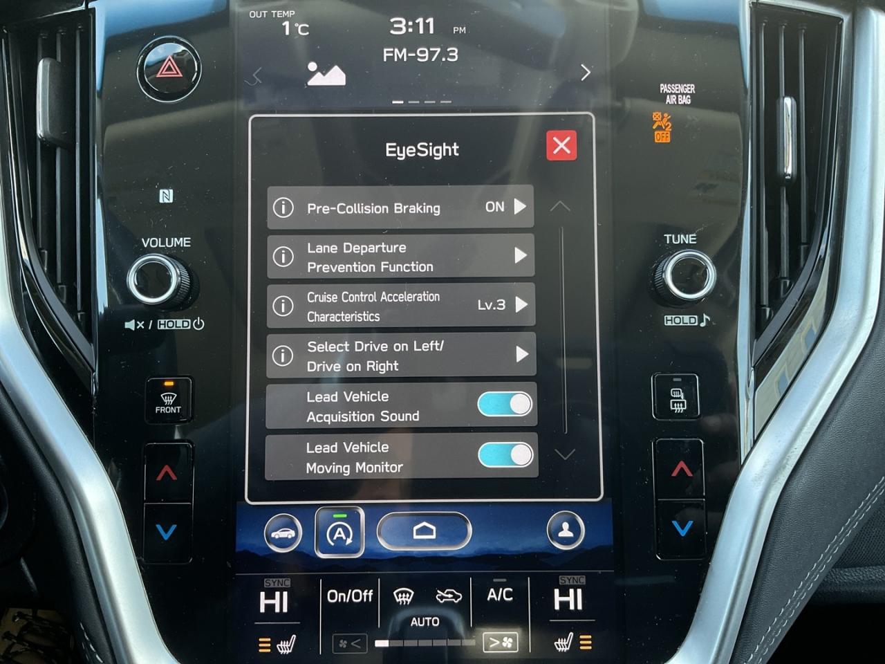 2022 Subaru Outback Touring - EYE SIGHT! BACK-UP CAM! BSM! SUNROOF! Photo