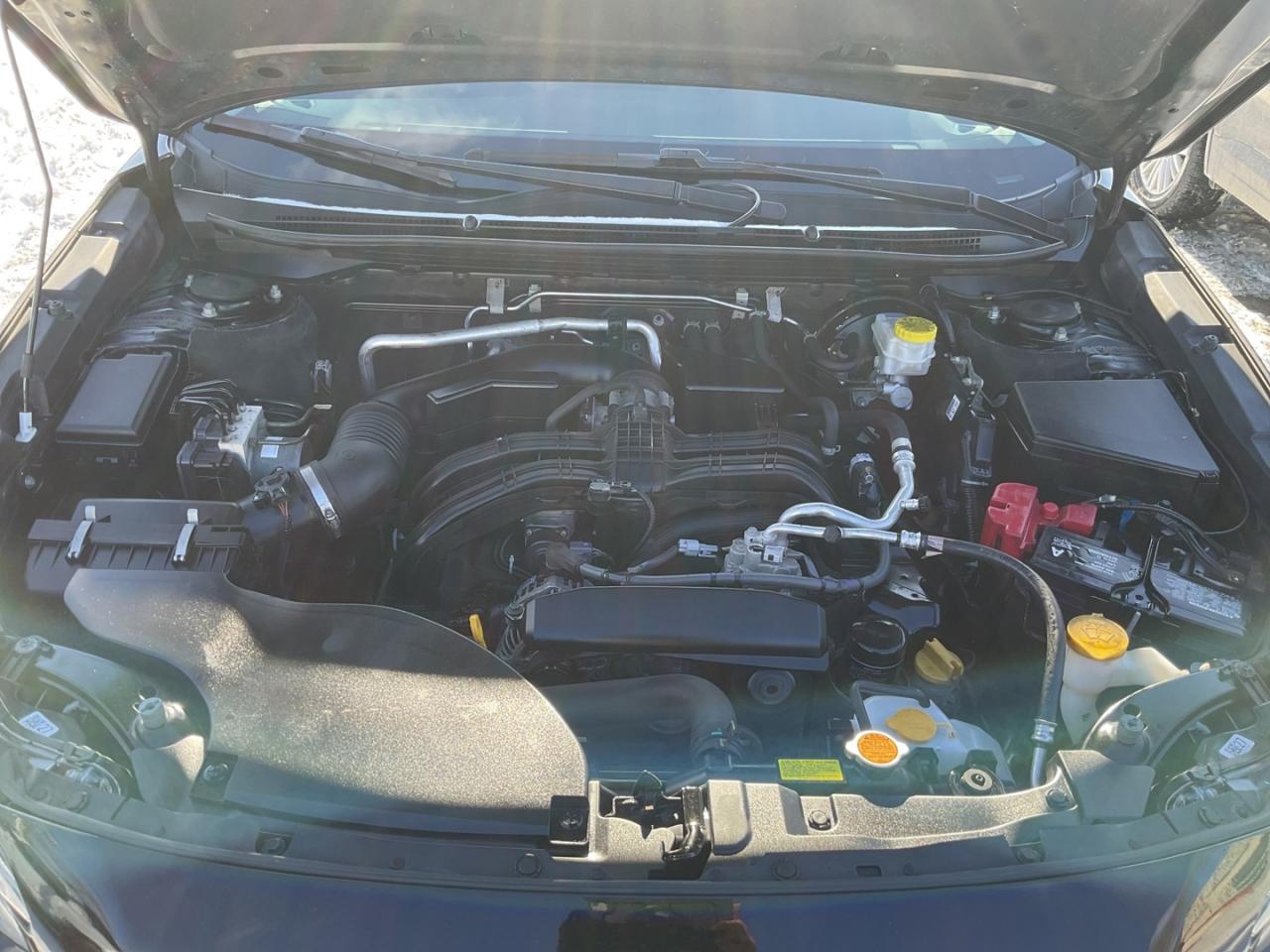 2022 Subaru Outback Touring - EYE SIGHT! BACK-UP CAM! BSM! SUNROOF! Photo