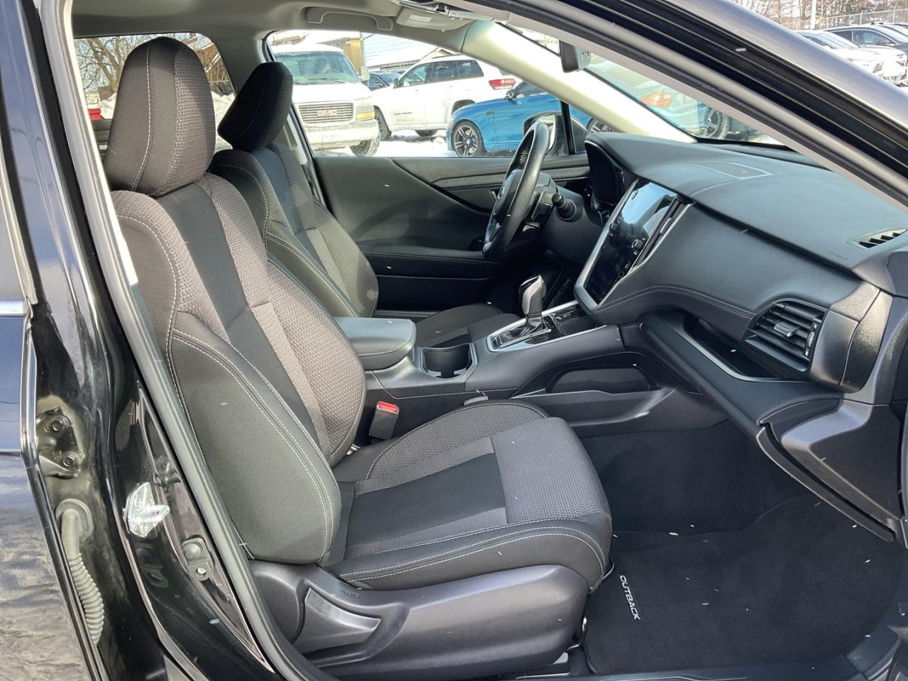 2022 Subaru Outback Touring - EYE SIGHT! BACK-UP CAM! BSM! SUNROOF! Photo