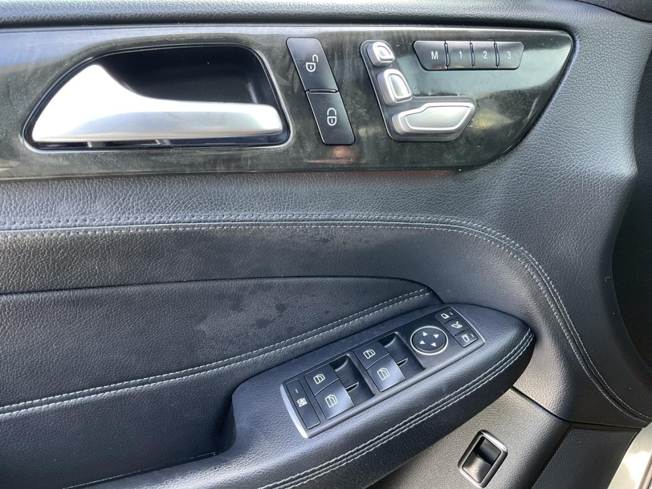 2018 Mercedes-Benz GLE GLE 550 - NAV! 360 CAM! BSM! PANO ROOF! H/K AUDIO! Photo