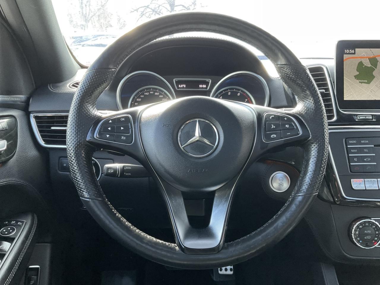 2018 Mercedes-Benz GLE GLE 550 - NAV! 360 CAM! BSM! PANO ROOF! H/K AUDIO! Photo