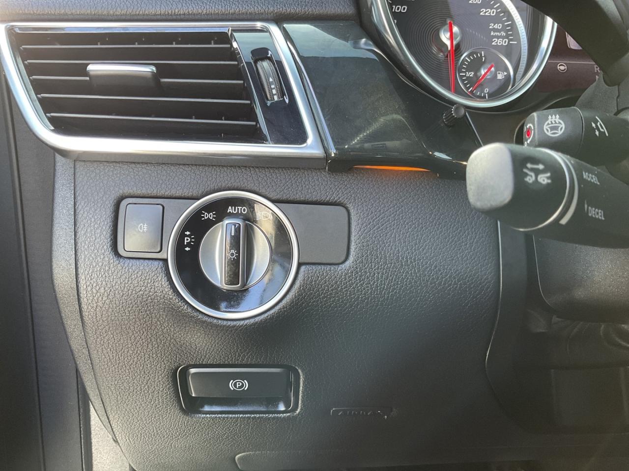 2018 Mercedes-Benz GLE GLE 550 - NAV! 360 CAM! BSM! PANO ROOF! H/K AUDIO! Photo