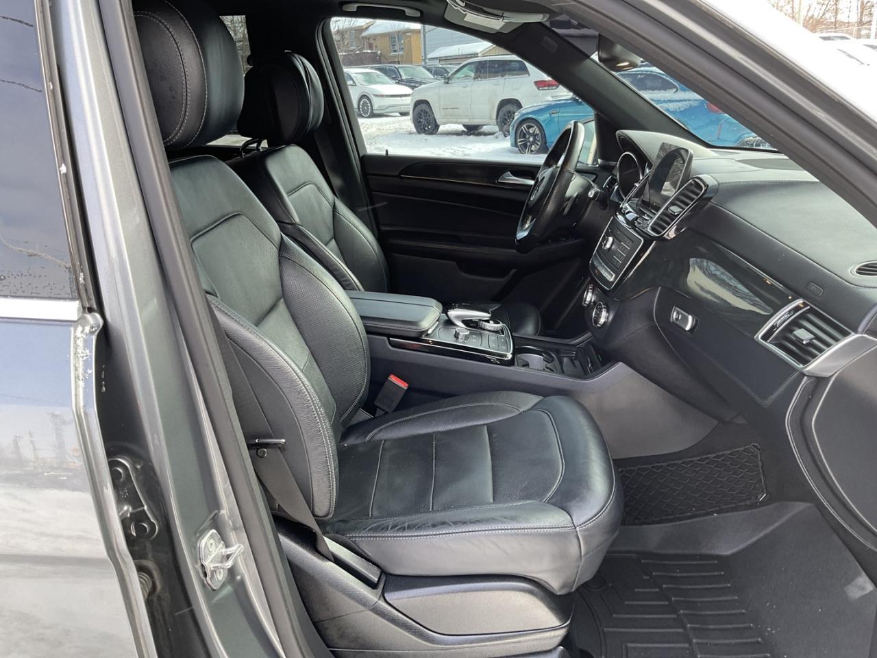 2018 Mercedes-Benz GLE GLE 550 - NAV! 360 CAM! BSM! PANO ROOF! H/K AUDIO! Photo