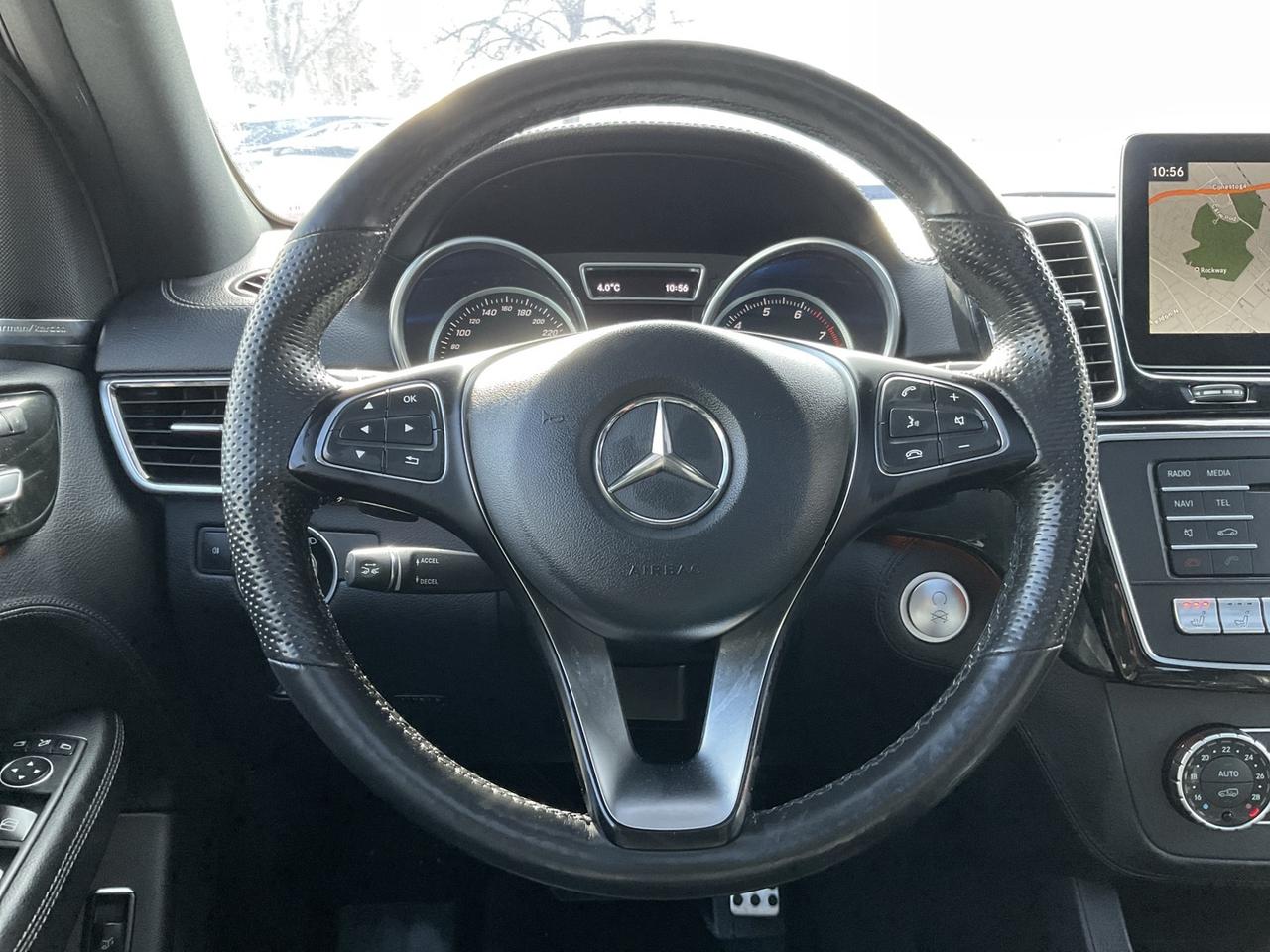 2018 Mercedes-Benz GLE GLE 550 - NAV! 360 CAM! BSM! PANO ROOF! H/K AUDIO! Photo