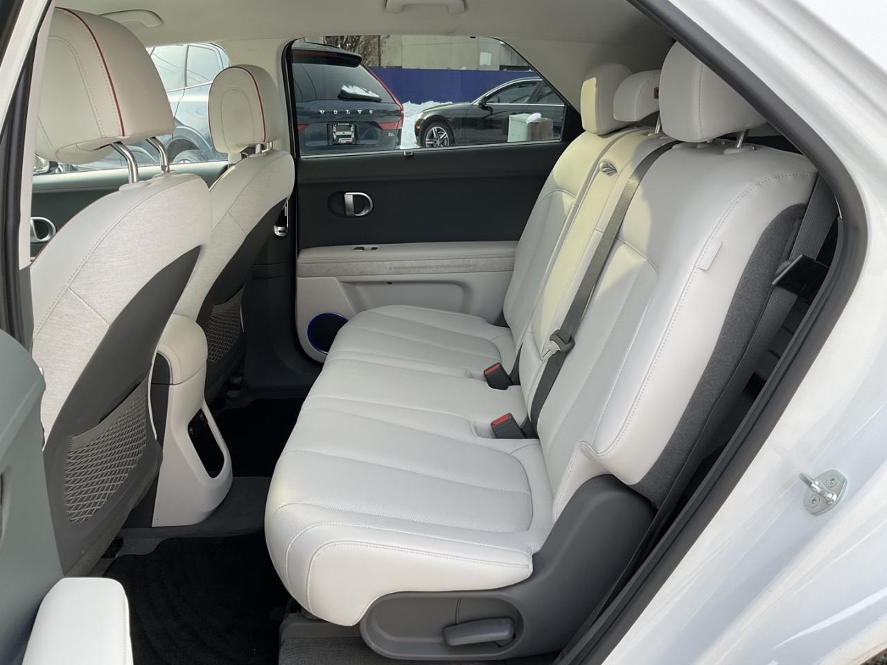 2024 Hyundai IONIQ 5 LONG RANGE AWD W/ LUX PKG - LTHR! HUD! NAV! 360 CA Photo