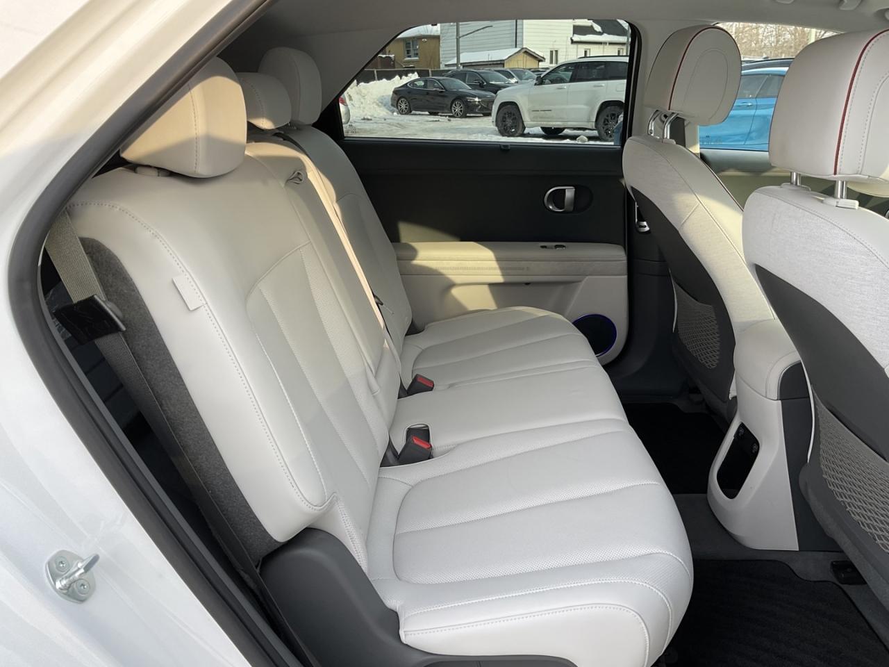 2024 Hyundai IONIQ 5 LONG RANGE AWD W/ LUX PKG - LTHR! HUD! NAV! 360 CA Photo