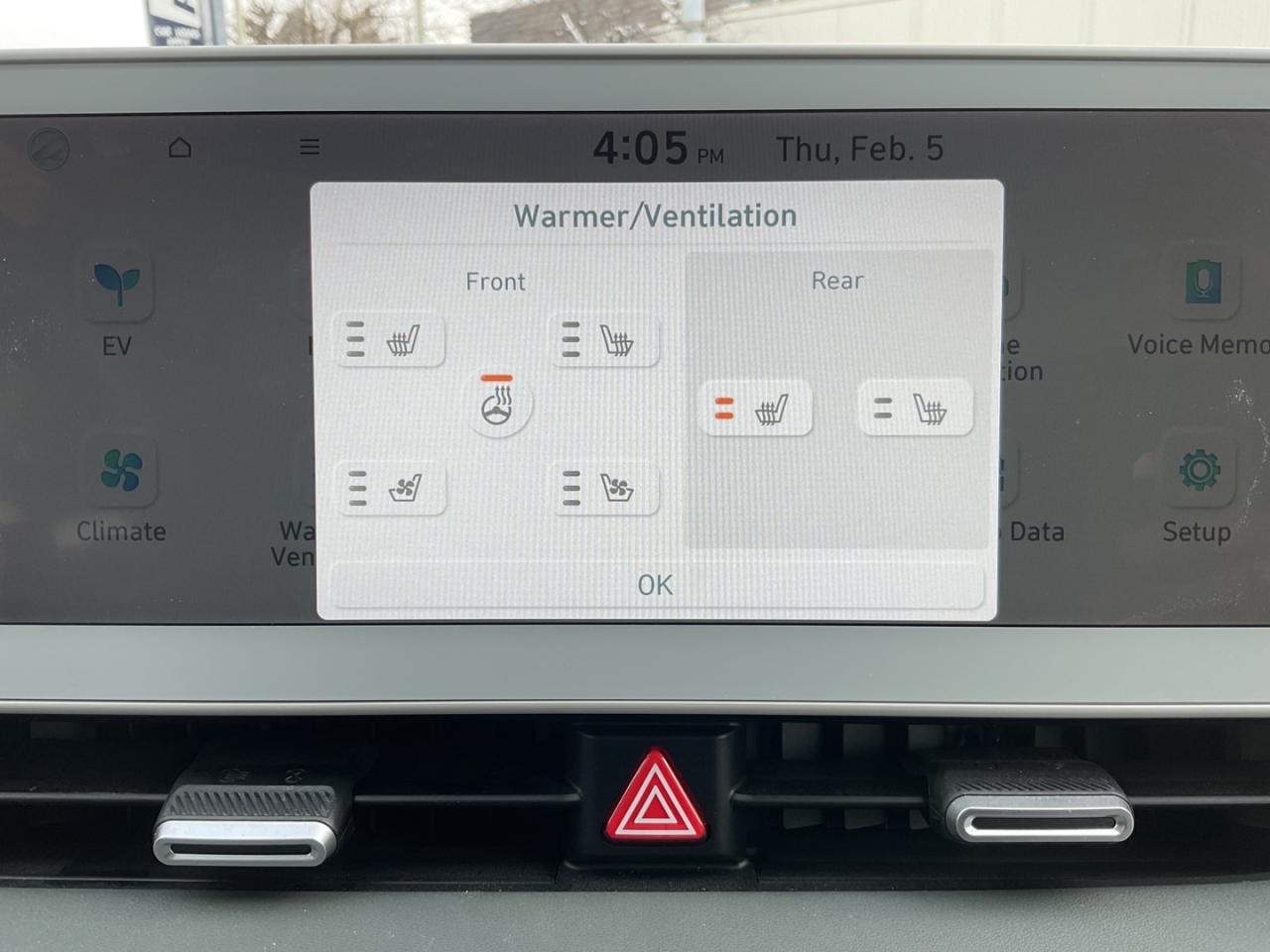 2024 Hyundai IONIQ 5 LONG RANGE AWD W/ LUX PKG - LTHR! HUD! NAV! 360 CA Photo