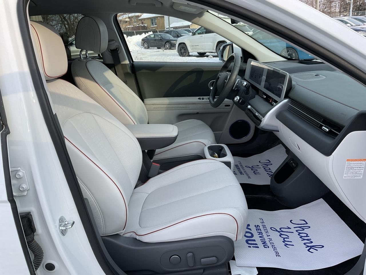 2024 Hyundai IONIQ 5 LONG RANGE AWD W/ LUX PKG - LTHR! HUD! NAV! 360 CA Photo