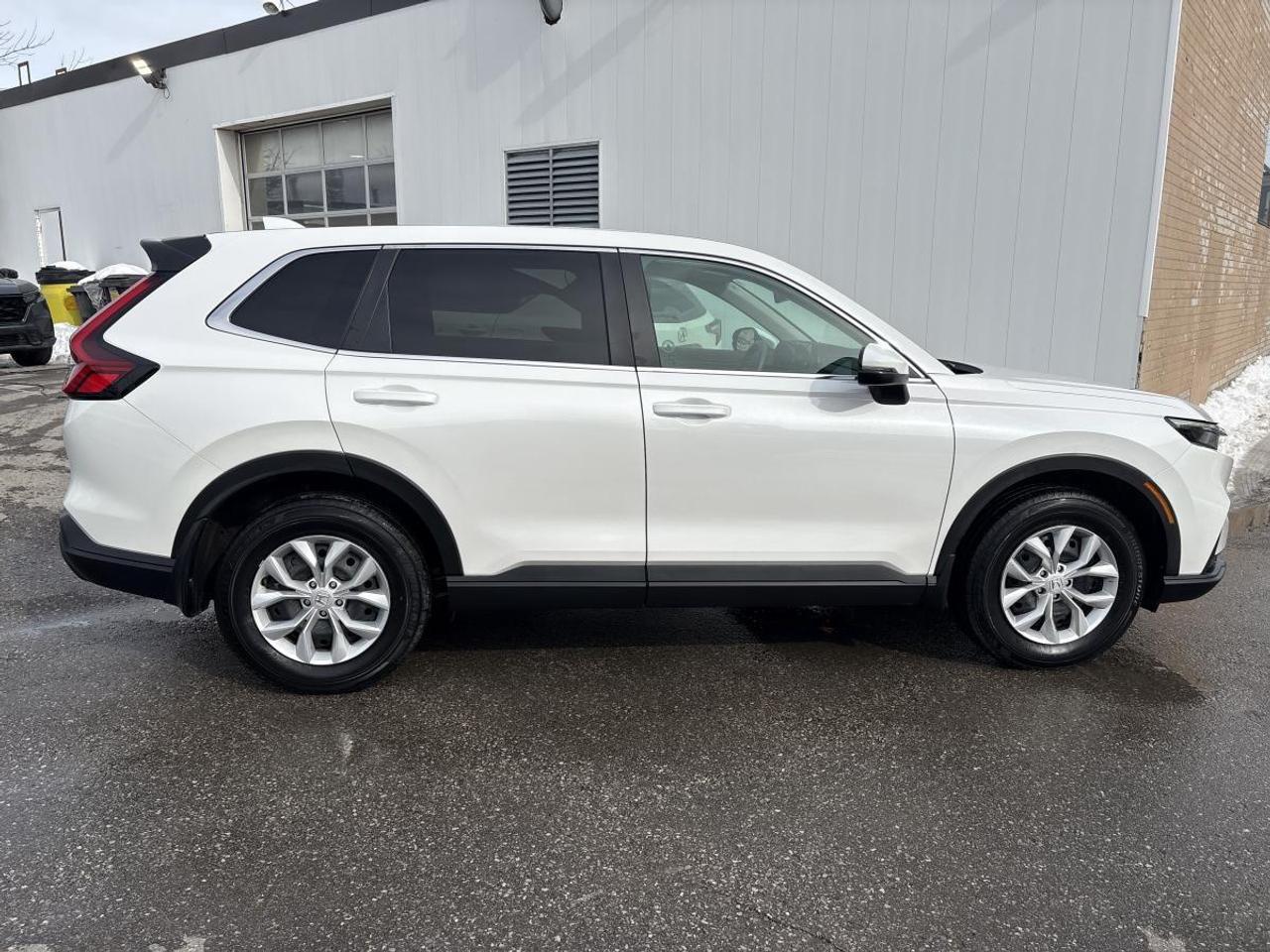 2025 Honda CR-V LX Honda Certified With 7YRS/160K Warranty Photo