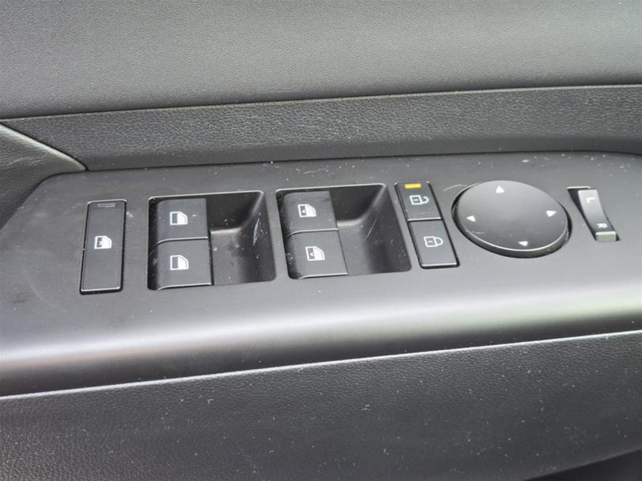 2024 Hyundai KONA 1.6T N Line Ultimate AWD w/Two-Tone Roof Photo