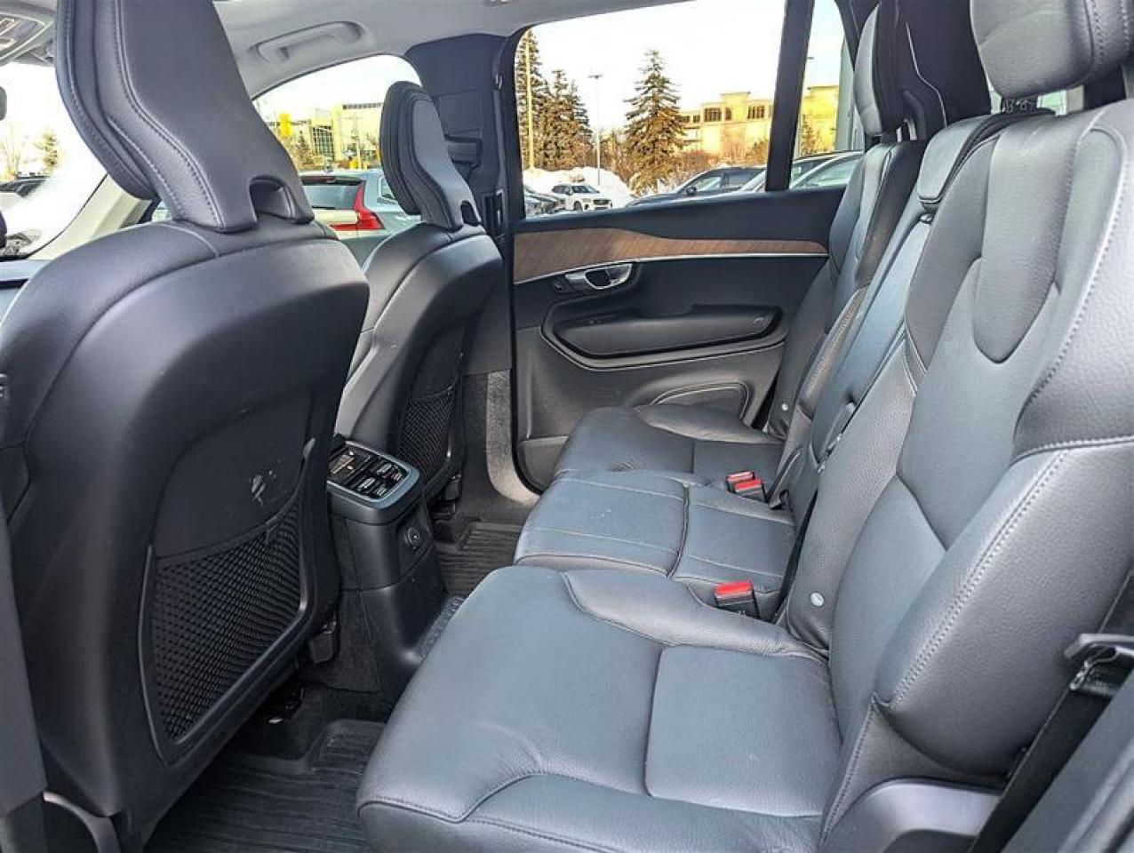 2024 Volvo XC90 Recharge T8 eAWD PHEV Plus Bright Theme 7-Seater Photo