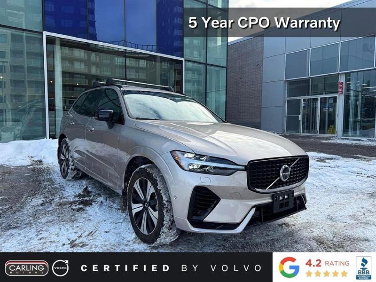 2024 Volvo XC60 Recharge T8 eAWD PHEV Plus Dark Theme Photo