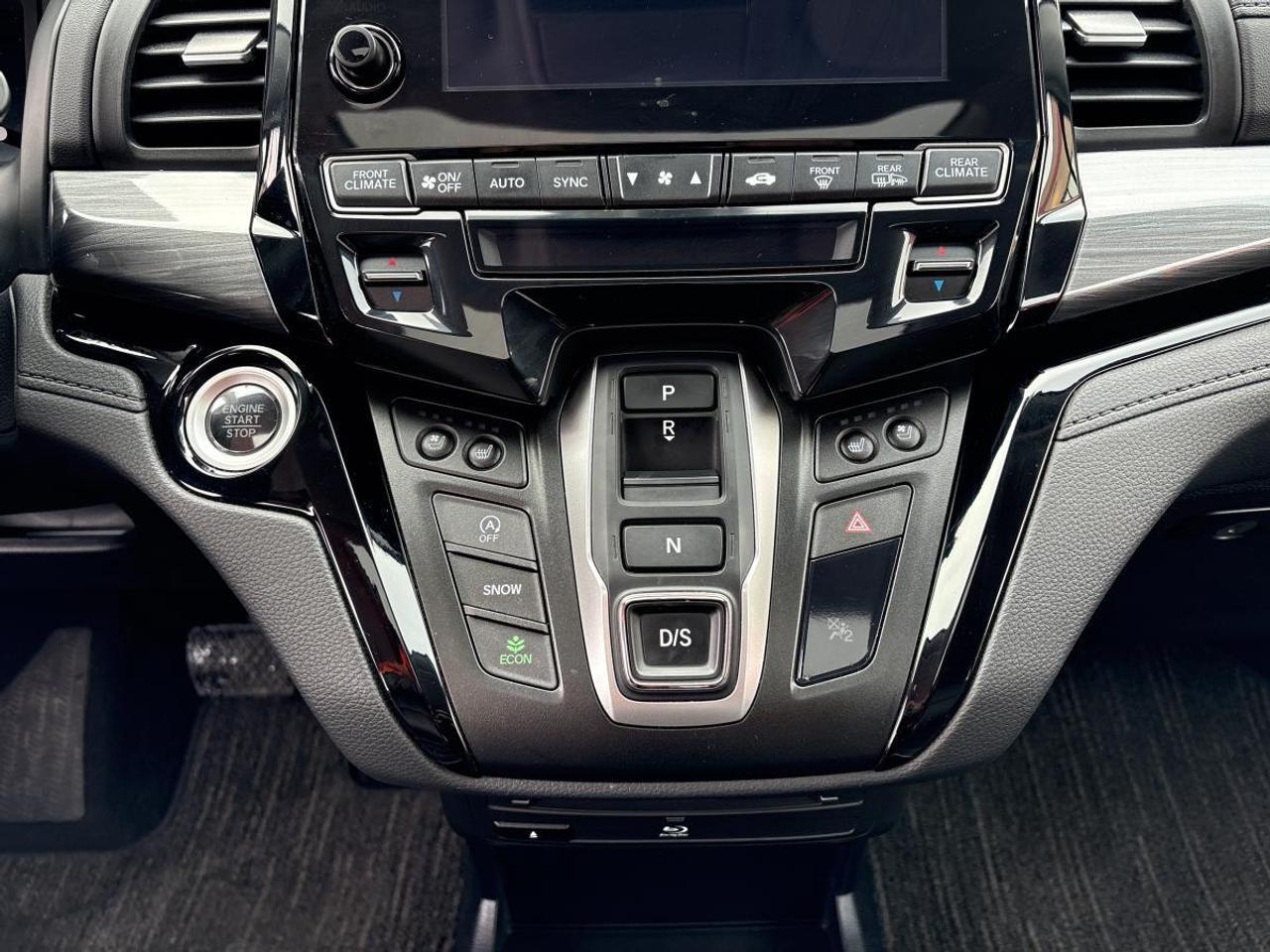 2023 Honda Odyssey Touring Photo