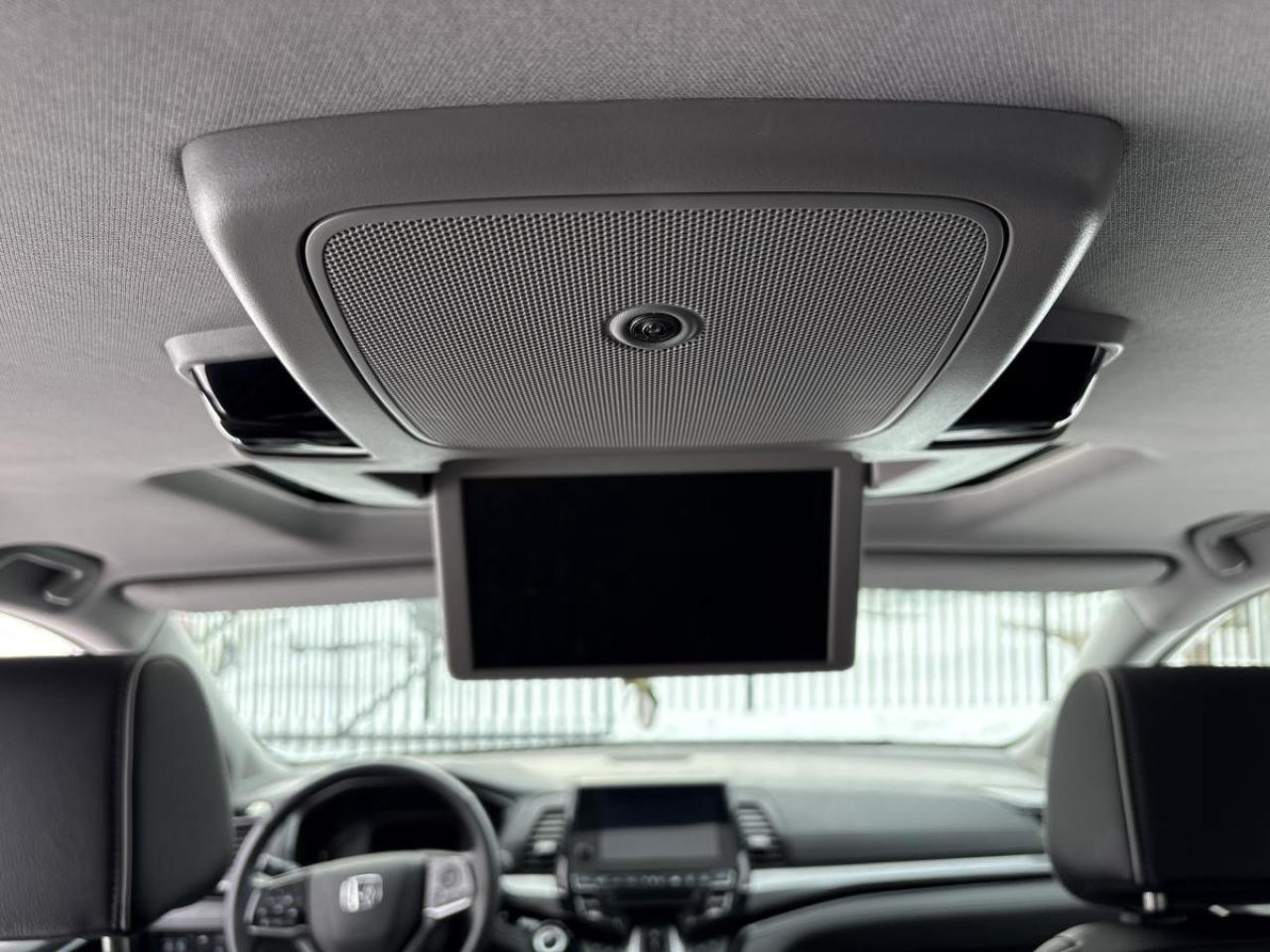 2023 Honda Odyssey Touring Photo