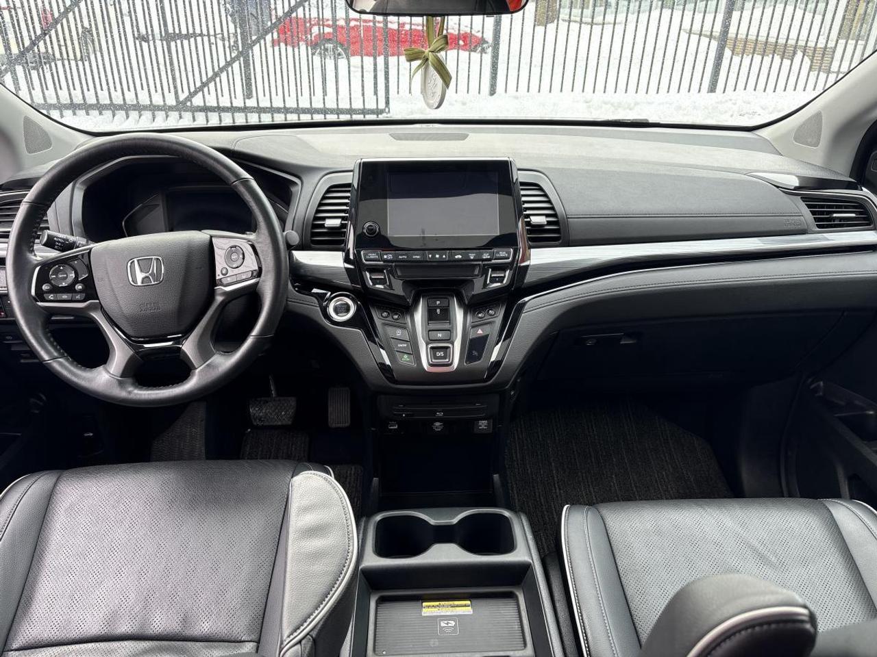 2023 Honda Odyssey Touring Photo