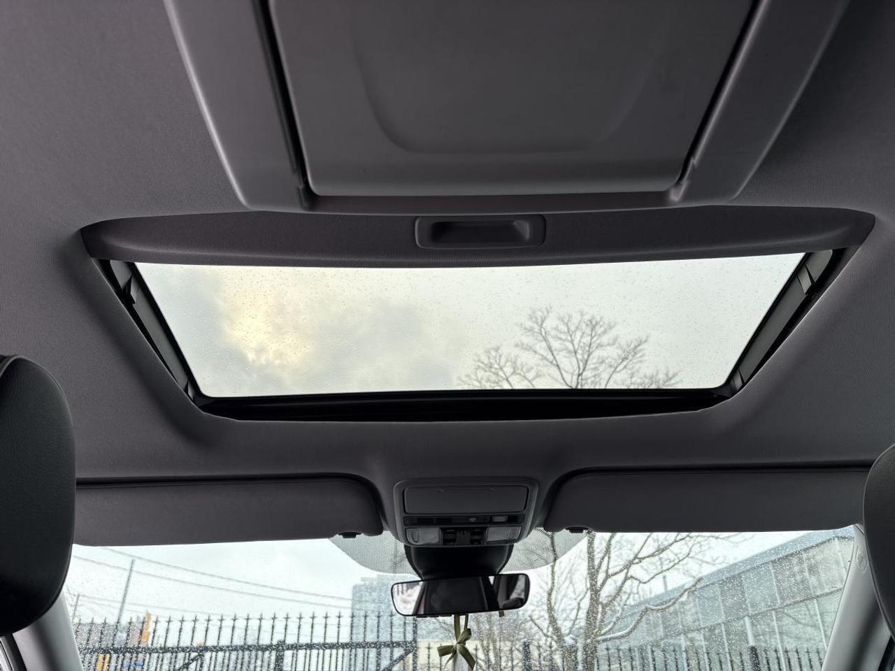 2023 Honda Odyssey Touring Photo