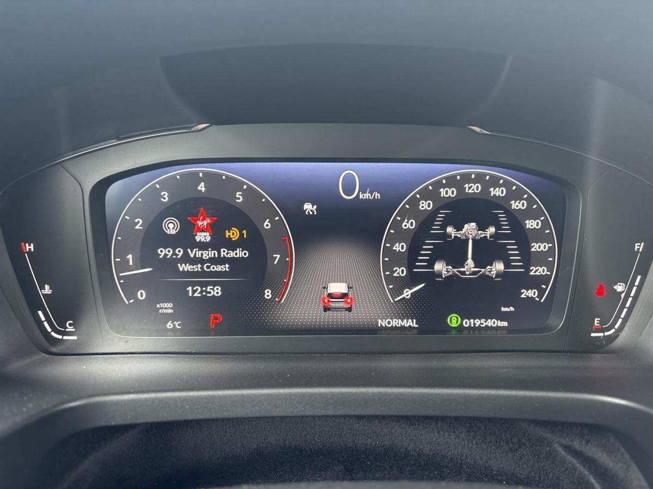 2025 Honda Pilot Touring Honda Certified With 7YR/160K Warranty Photo